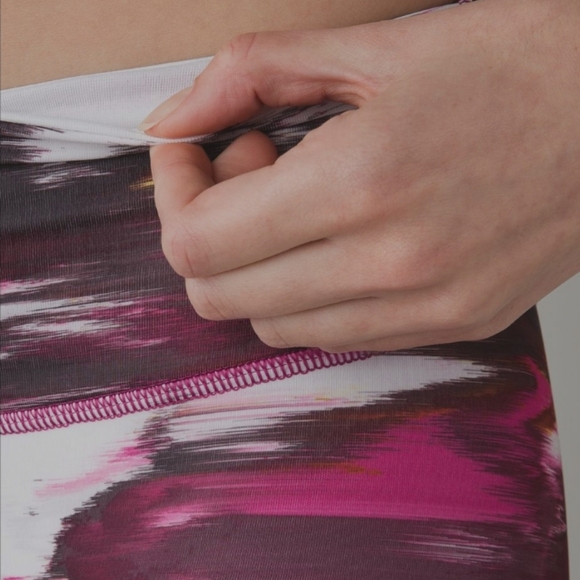 LULULEMON Wunder Under Pant III Sz 8 - Picture 3 of 4